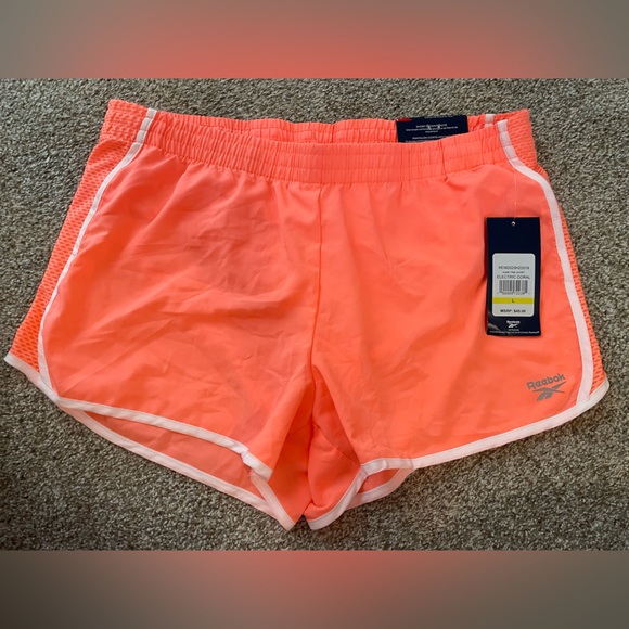Reebok Shorts - Picture 1 of 3